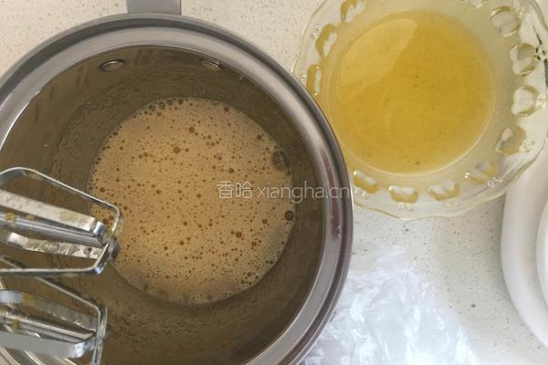巧克力棒棒糖蛋糕的做法图解4