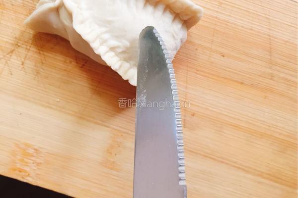蝴蝶水煎饺的做法图解10