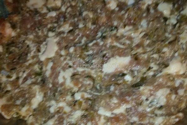 青瓜炒梅菜肉馅的做法图解2