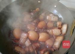 红烧肉闷鸡蛋的做法图解18