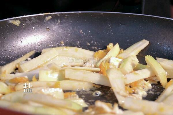 金莎茭白的做法图解7