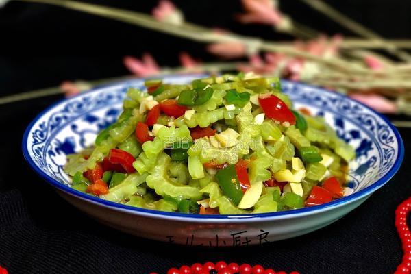 凉拌苦瓜的做法图解10