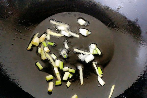 酱焖油渣豆角的做法图解3