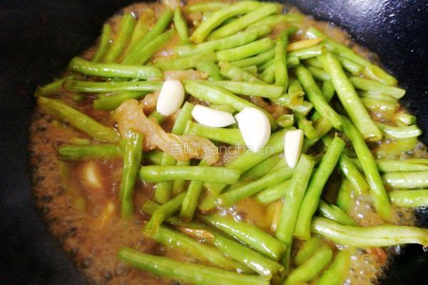酱焖油渣豆角的做法图解9
