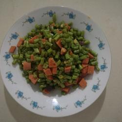 香肠豇豆丁的做法[图]