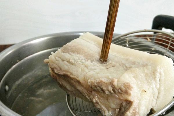 蒜泥白肉的做法图解3