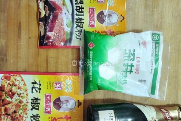 彩椒炒牛腩的做法图解2