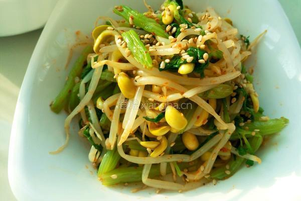 芹菜拌黄豆芽的做法图解11
