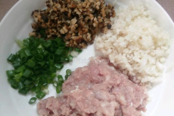 香菇马蹄水饺的做法图解2