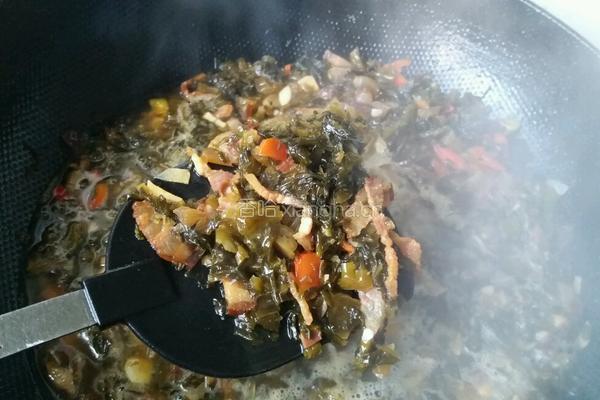 腊肉 酸菜面条的做法图解8