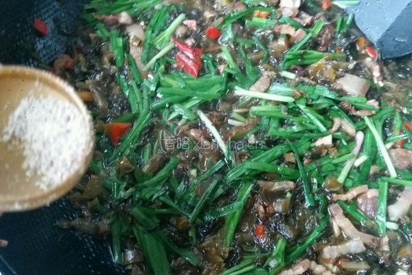 腊肉 酸菜面条的做法图解11