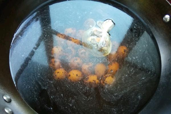 鹌鹑茶叶蛋的做法图解9