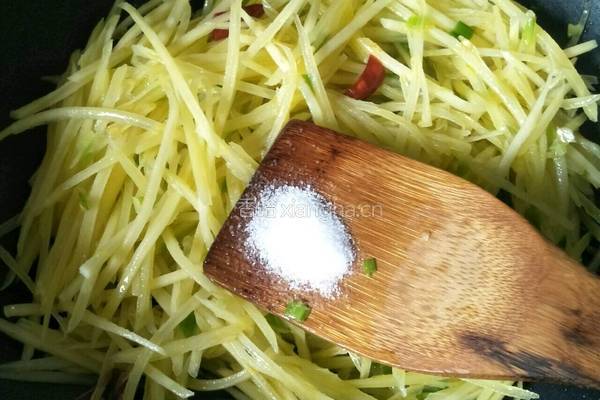 蚝油土豆丝的做法图解8