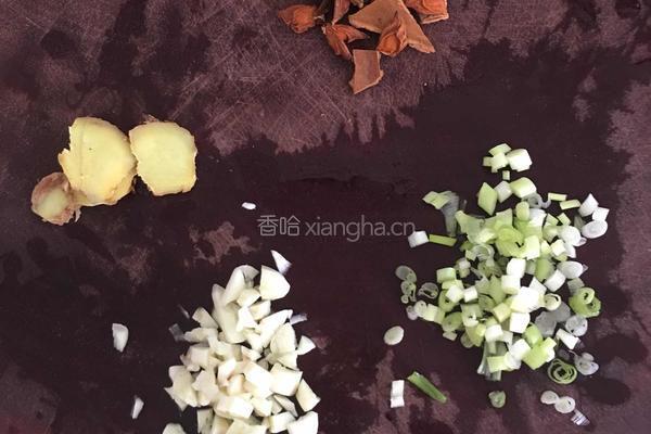 蘇氏焖鸡翅的做法图解2