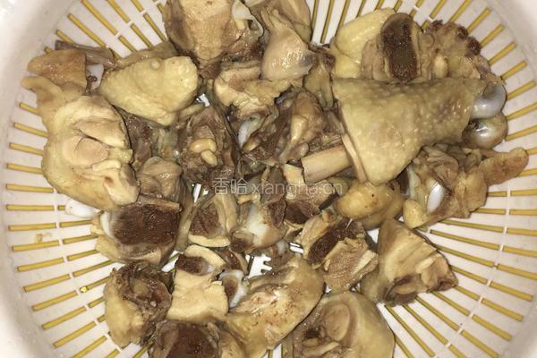 土豆鸡腿闷饭的做法图解3