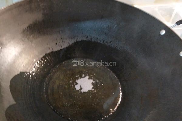 美极排骨烩白菜的做法图解3