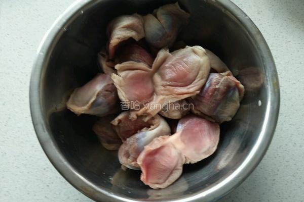 卤鸭胗的做法图解1