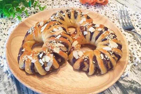 豆沙面包圈的做法图解26