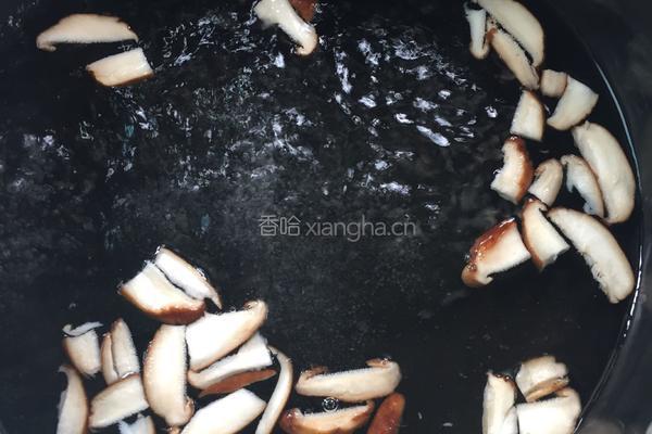 番茄味螺旋丝意大利面的做法图解6