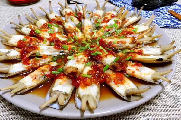 蒜蓉辣椒酱蒸蛏子的做法图解10