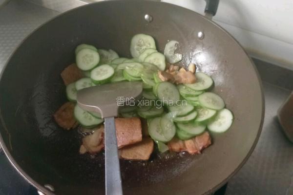 五花肉炒黄瓜钱的做法图解10