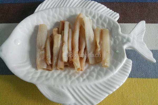 沙虫猪骨淮山粥的做法图解3