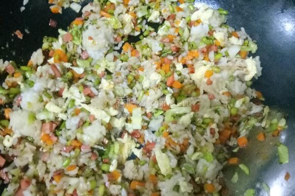 什锦蛋炒饭的做法图解5