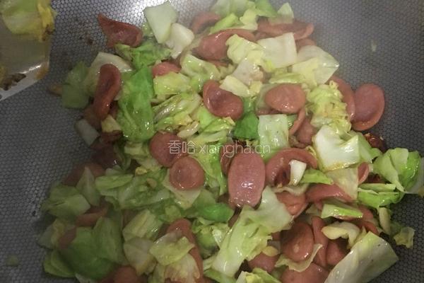 圆生菜炒火腿肠的做法图解5