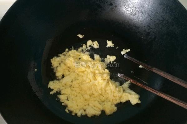 酱油炒饭的做法图解3