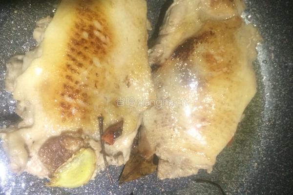 酱烧鸭腿肉的做法图解3