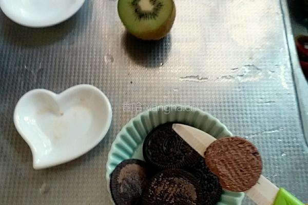 夏日消暑小食冻酸奶的做法图解3