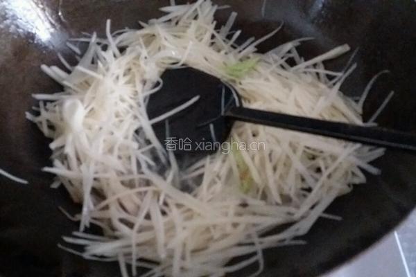 蒜蓉土豆丝的做法图解4