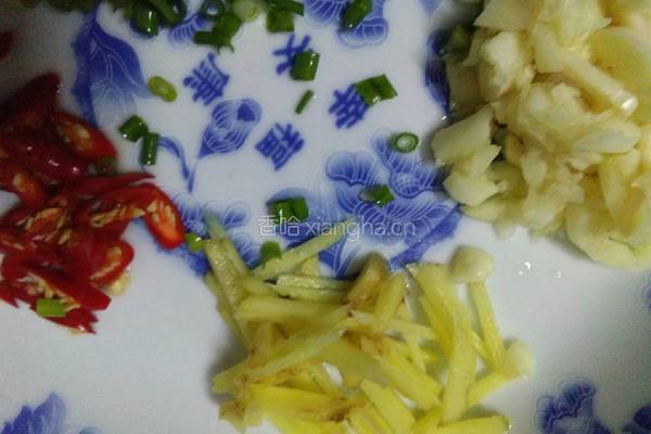 酱油焖鸡翅的做法图解3