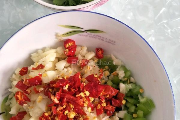 蒜蓉粉丝娃娃菜（蒸）的做法图解2