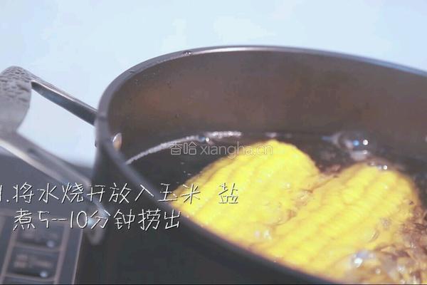 黄油焗玉米的做法图解1