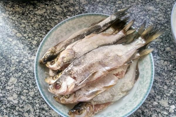 小鱼贴馍的做法图解2