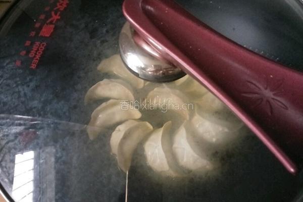 煎锅贴饺的做法图解9