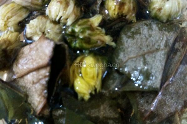 密炼菊花荷叶夏枯草茶的做法图解12