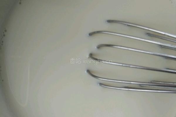 椰丝牛奶冻的做法图解3