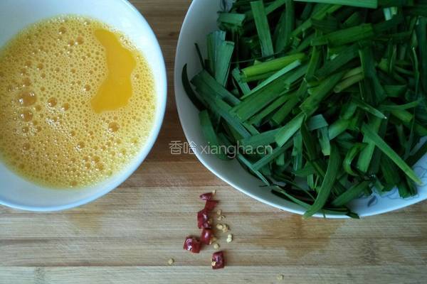 韭菜炒鸡蛋的做法图解5