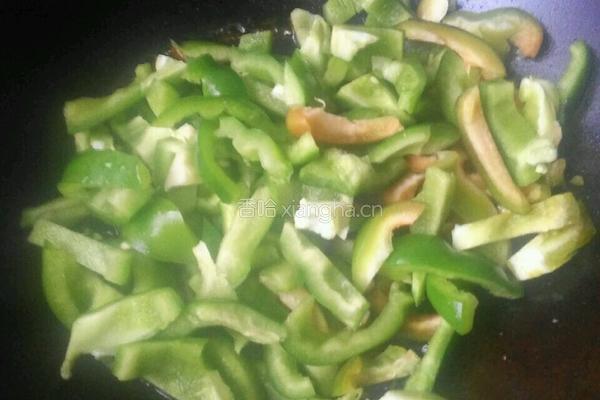 青椒肉段的做法图解5
