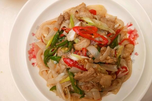 荷粉小炒肉的做法图解3