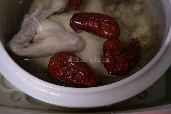 鲜人参炖白鸽汤的做法图解4