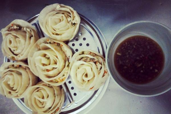玫瑰花饺的做法图解11