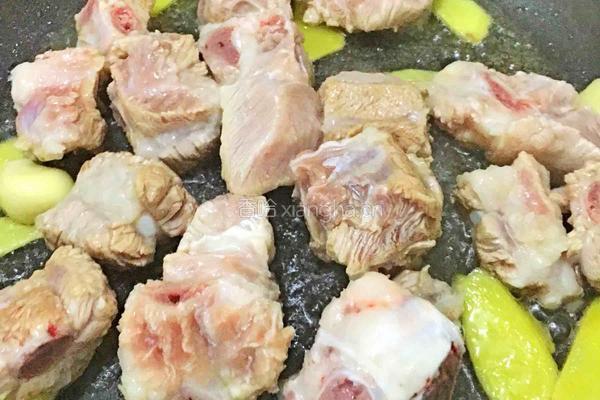你绝对没吃过这种「糖醋排骨」的做法图解4