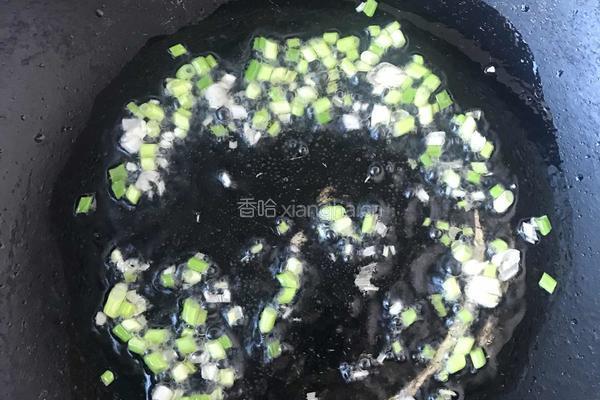 西红柿疙瘩汤的做法图解2