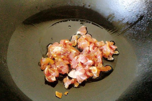 芹菜炒肉丝的做法图解4