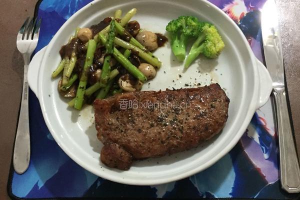 西冷牛排配芦笋袖珍菇的做法图解18
