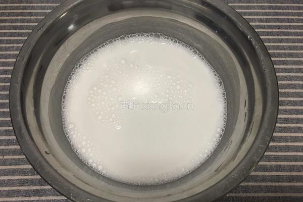自制绿豆凉粉的做法图解2