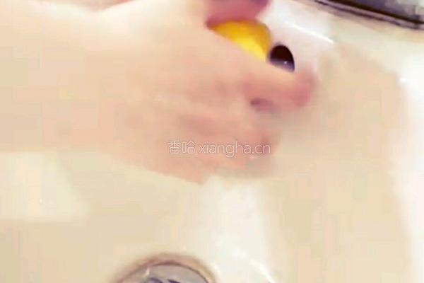 水果花暖茶的做法图解2